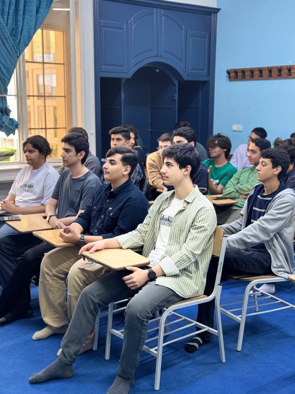 تداوم آموزش در شهریار ایران؛ یادگیری بدون توقف با کلاس‌های آنلاین و حضوری