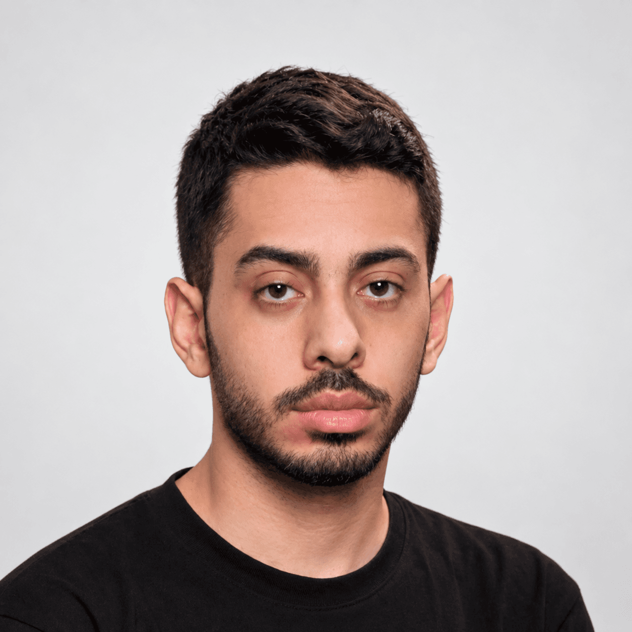 آیدین شکاری