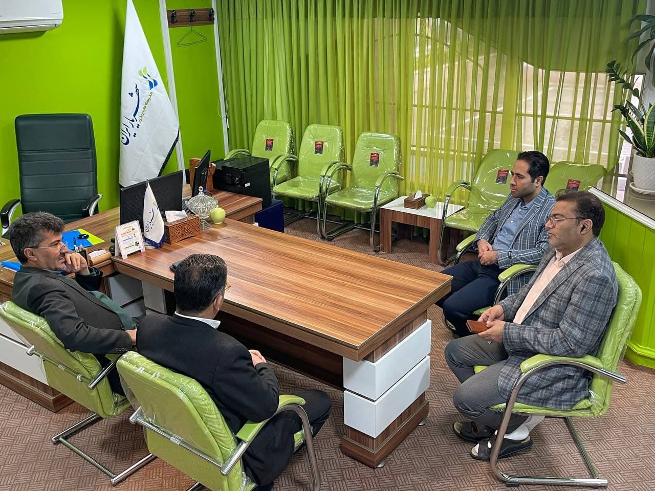 بازدید رسمی مسئولان آموزش و پرورش مشهد از اعتکاف علمی نوروزی دبیرستان شهریار ایران بازدید رسمی مسئولان آموزش و پرورش مشهد از اعتکاف علمی نوروزی دبیرستان شهریار ایران